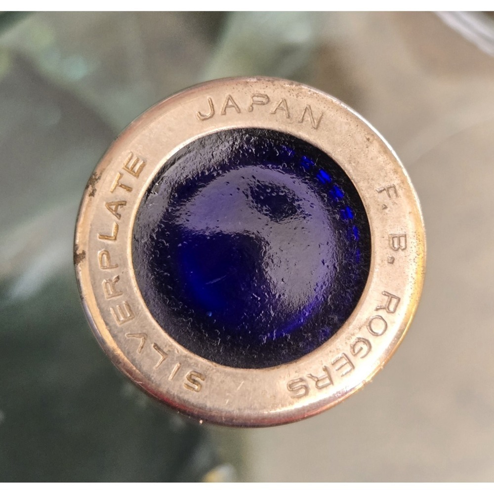Vintage Salt & Pepper Art Deco Cobalt Blue Glass With A Silver Lattice Design - Picture 6 of 6